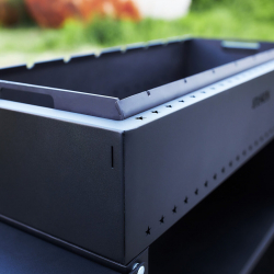 EG-M740 Black-M Premium
